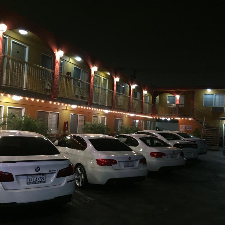 Hyde Park Motel Los Angeles Exterior photo